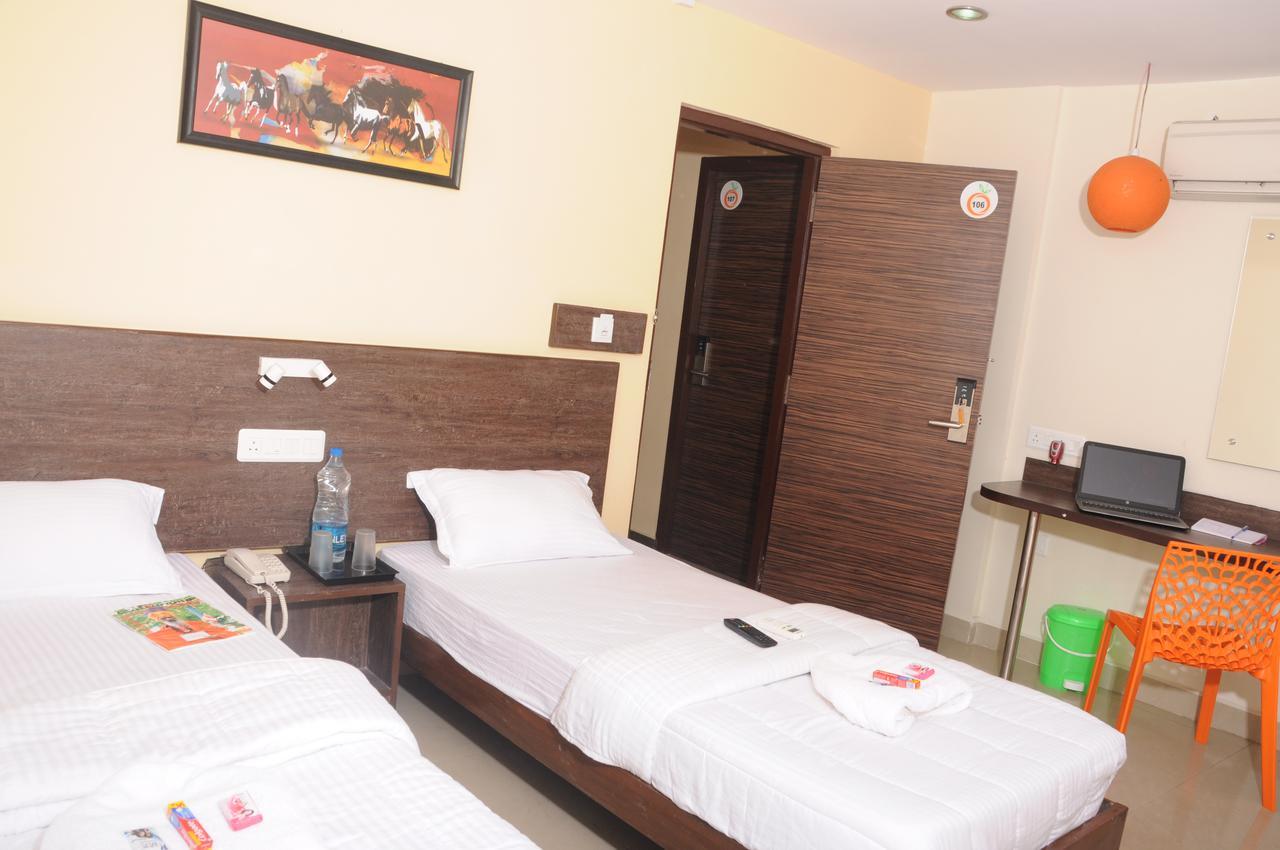 Hotel Orangeinn Omr Perungudi Chennai Exterior photo