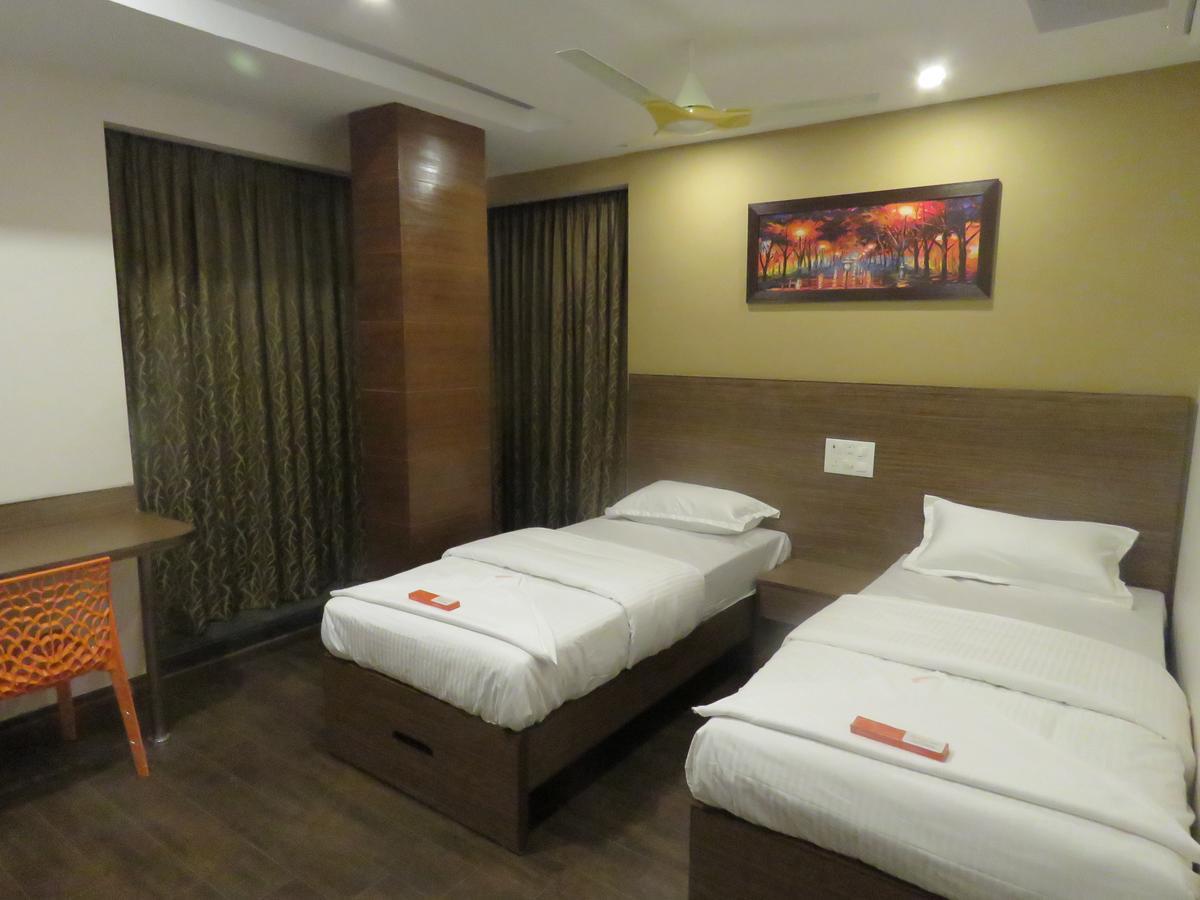 Hotel Orangeinn Omr Perungudi Chennai Exterior photo